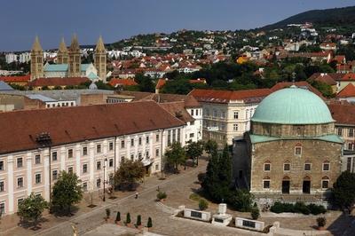 Pécs - Széchenyi tér-stock-foto