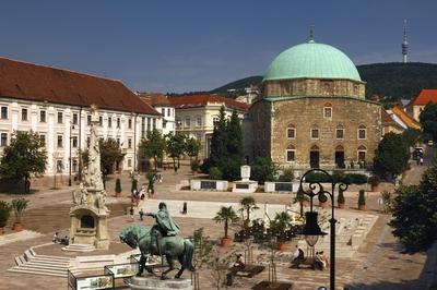 Pécs - Széchenyi tér-stock-foto