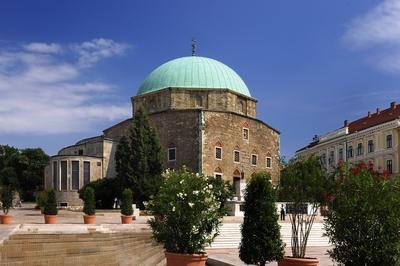 Pécs, Széchenyi tér - Dzsámi-stock-foto