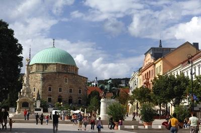 Pécs - Széchenyi tér-stock-foto