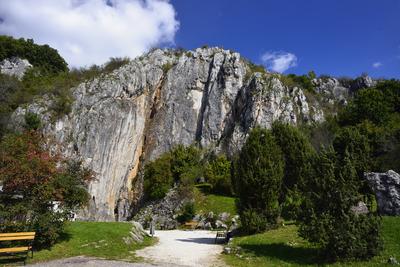 Aggteleki-cseppkőbarlang-stock-foto
