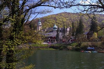 Lillafüred, Hámori-tó és a Palotaszálló-stock-foto