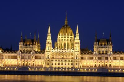 Budapest, Országház (Parlament)-stock-foto