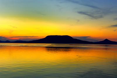 Naplemente Fonyódon-stock-foto