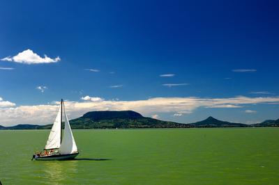 A Badacsony és a Balaton-stock-foto