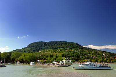 A Badacsony és a Balaton.-stock-foto