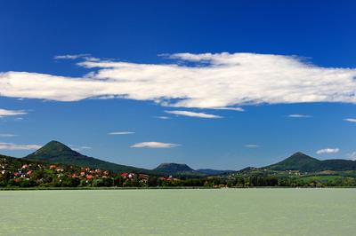 A Balaton és Badacsony melleti tanúhegyek-stock-foto