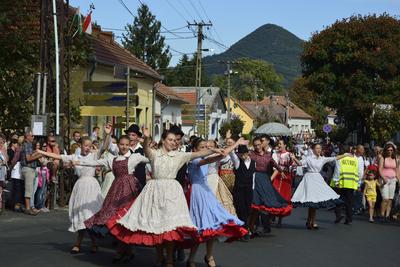 Szüreti felvonulás Badacsonyban-stock-foto