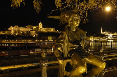 Budapest, Duna-korzó-stock-foto