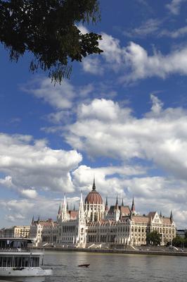 Budapest, az Országház (Parlament)-stock-foto