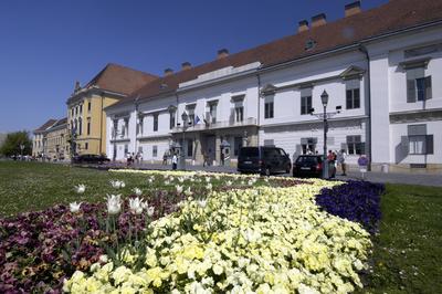 Budapest, Sándor-palota-stock-foto