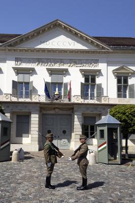 Budapest, Sándor-palota-stock-foto
