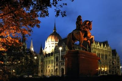 Budapest, Országház (Parlament)-stock-foto