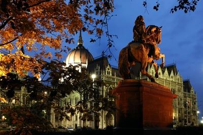 Budapest, Országház (Parlament)-stock-foto