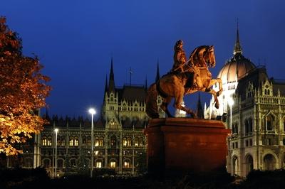Budapest, Országház (Parlament)-stock-foto