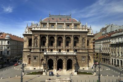 Budapest, Magyar Állami Operaház-stock-photo