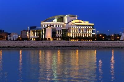 Budapest, Nemzeti Színház-stock-foto