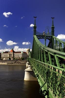 Budapest, Szabadság híd-stock-foto