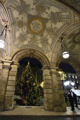 Budapest, karácsonyi díszkivilágítás-stock-foto