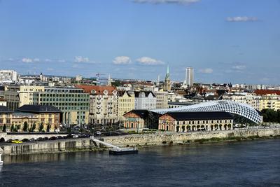 Budapest, Bálna kulturális központ-stock-foto