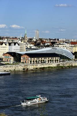 Budapest, Bálna kulturális központ-stock-foto