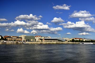 Budapest, Bálna kulturális központ-stock-foto