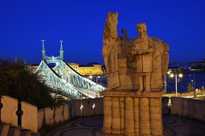 Budapest, Szent István király szobra-stock-foto