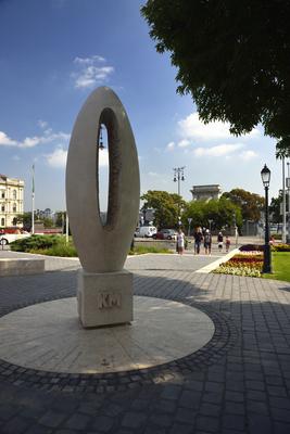 Clark Ádám tér, „0” kilométerkő szobor-stock-foto