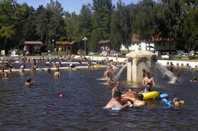 Berekfürdő-stock-foto