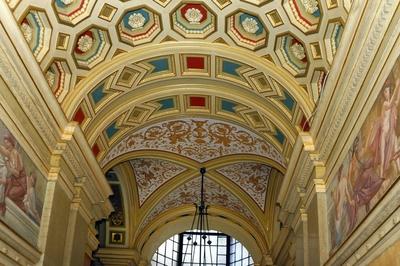 Budapest, Saxlehner-palota (Postamúzeum)-stock-foto