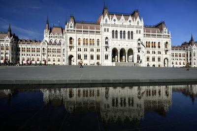 Budapest, Országház (Parlament)-stock-foto