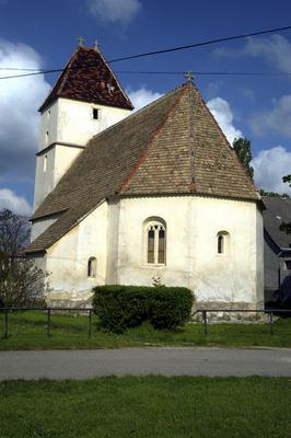 Berhida, Szent Kereszt római katolikus templom-stock-foto