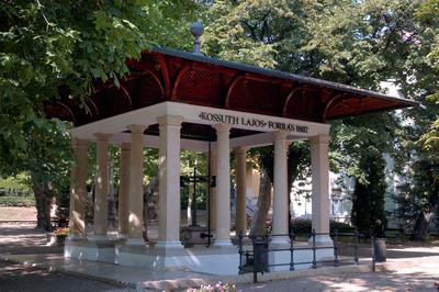 Balatonfüred, Kossuth Lajos forrás-stock-foto