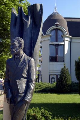 Szigligeti Ede szobra, Szolnok, Verseghy park-stock-foto