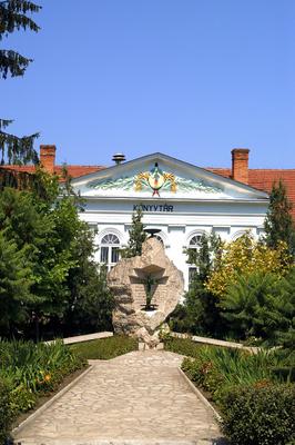 Városi Könyvtár és Művelődési Központ, Jászapáti-stock-foto