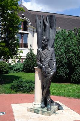 Szigligeti Ede szobra, Szolnok, Verseghy park-stock-foto