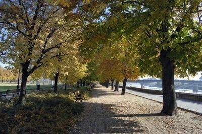 A szolnoki Tisza-híd-stock-foto