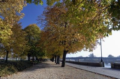 A szolnoki Tisza-híd-stock-foto