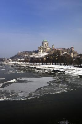 Esztergom-stock-foto