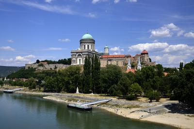 Esztergom-stock-foto