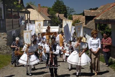 Hollókő-stock-foto