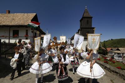 Hollókő-stock-foto