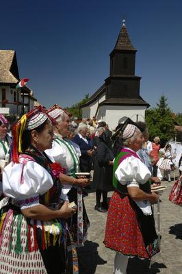 Hollókő-stock-foto