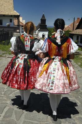 Hollókő-stock-foto