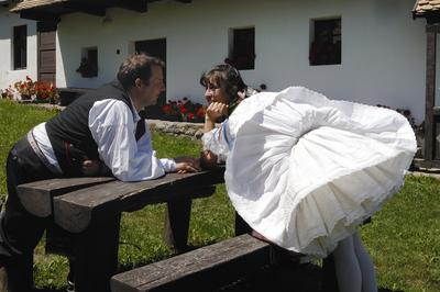 Hollókő-stock-foto