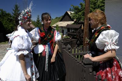 Hollókő-stock-foto