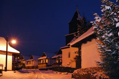 Hollókő-stock-foto