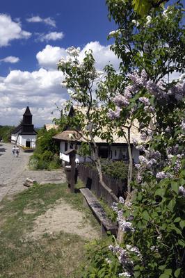 Hollókő-stock-foto