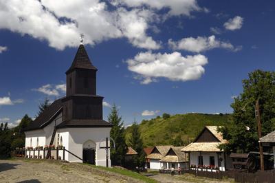 Hollókő-stock-foto