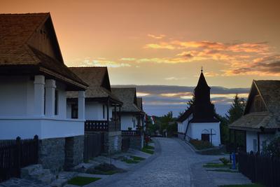 Hollókő-stock-foto